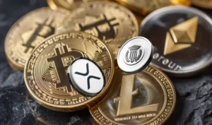 XRP bị hạ thấp, trong khi một Altcoin DeFi dựa trên ETH gây bão với dự báo tăng 4500%