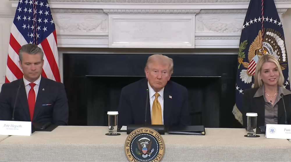 Tổng thống Mỹ Donald Trump trả lời các câu hỏi của phóng viên về một số chủ đề, bao gồm cả CZ, tại cuộc họp báo hôm thứ Năm. Nguồn: Nhà Trắng